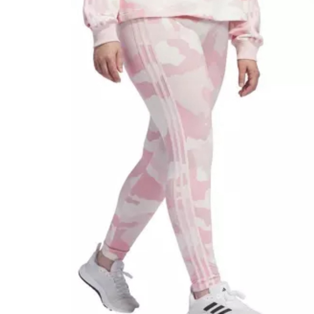 adidas Women's Plus Size Essentials 3-Stripes Camouflage Printed 7/8 Leggings 1X